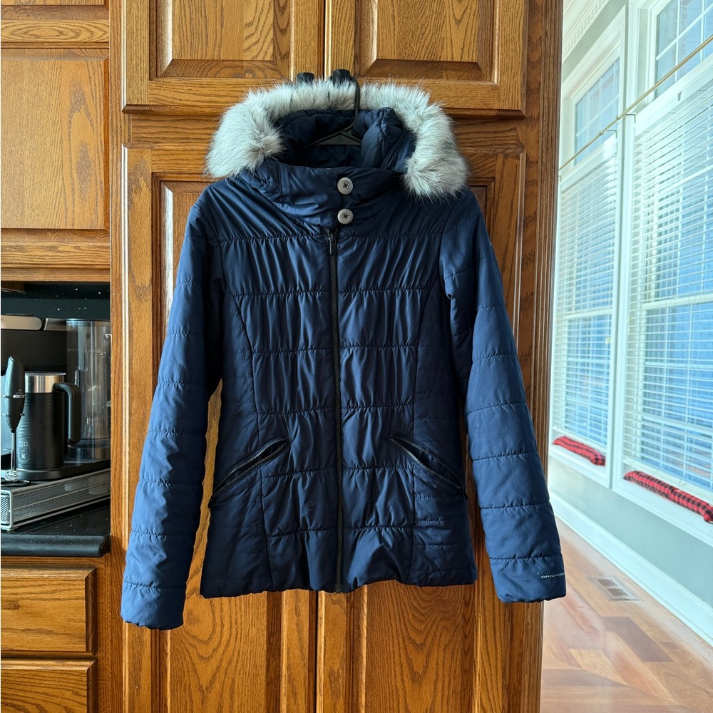Women's Navy Columbia Puffer Jacket with Faux Fur Hood